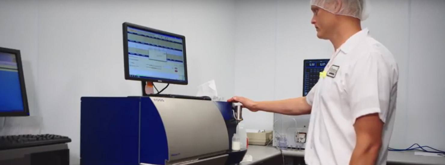 Versatile analysis in the dairy